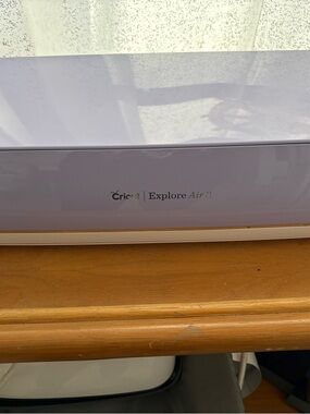Cricut Explore Air 2 in Lavender and White